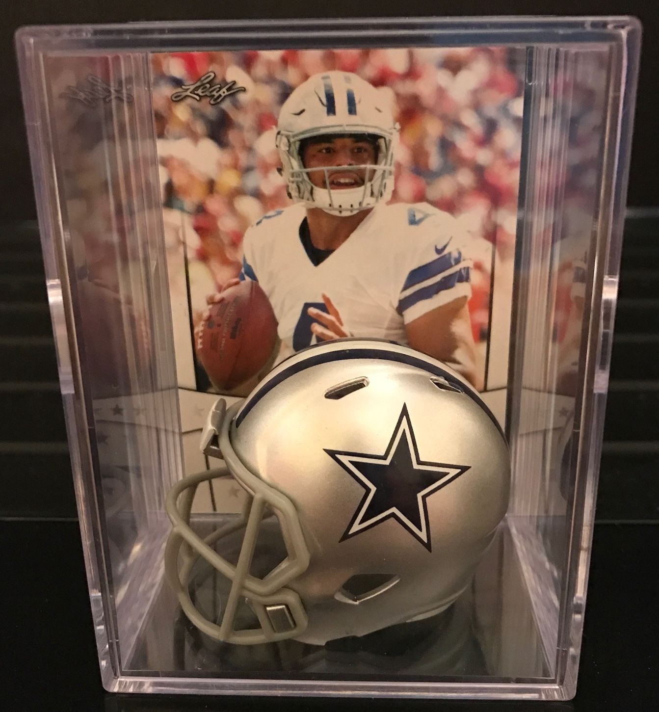 NFL All-Star Line up mini helmet shadowbox w/ player card– MASTERBAZ NFL All-Star Line up mini helmet shadowbox w/ player card– MASTERBAZ